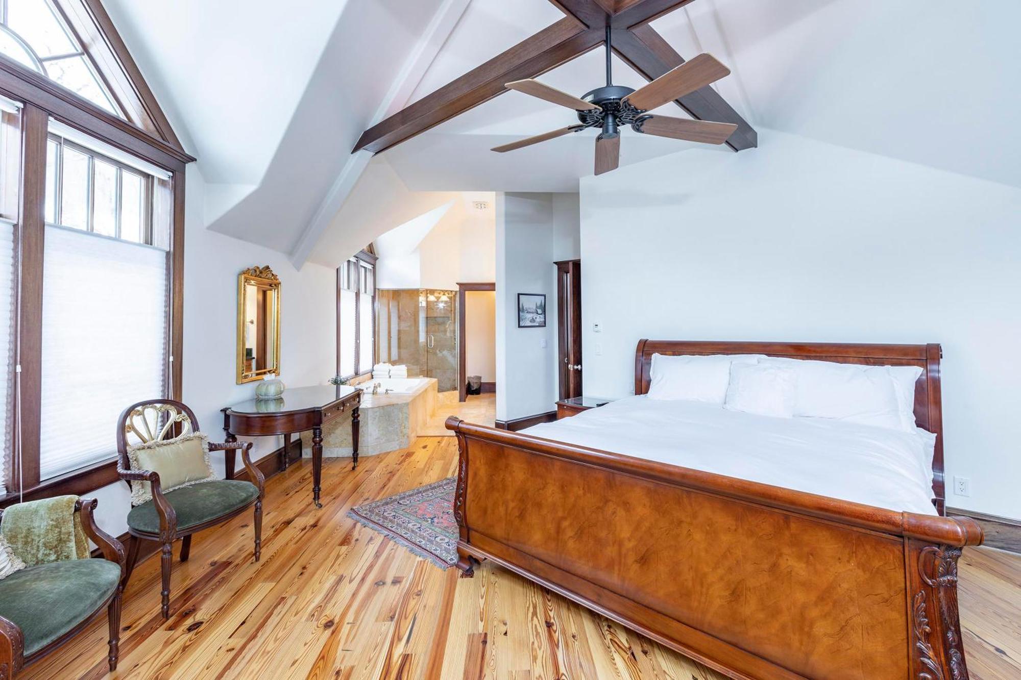 Heritage House By Exceptional Villa