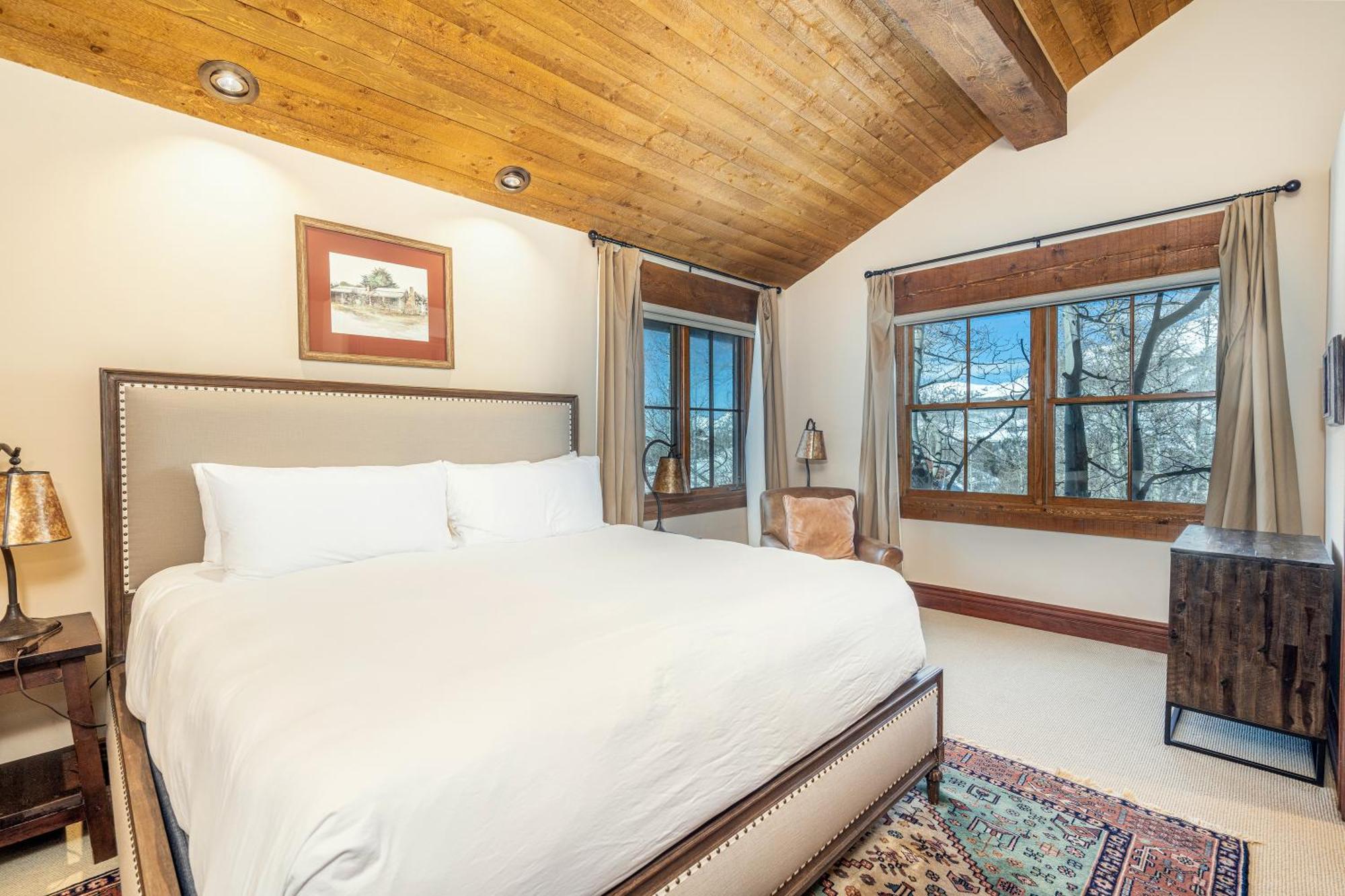 Chalet Country Club Estate By Exceptional