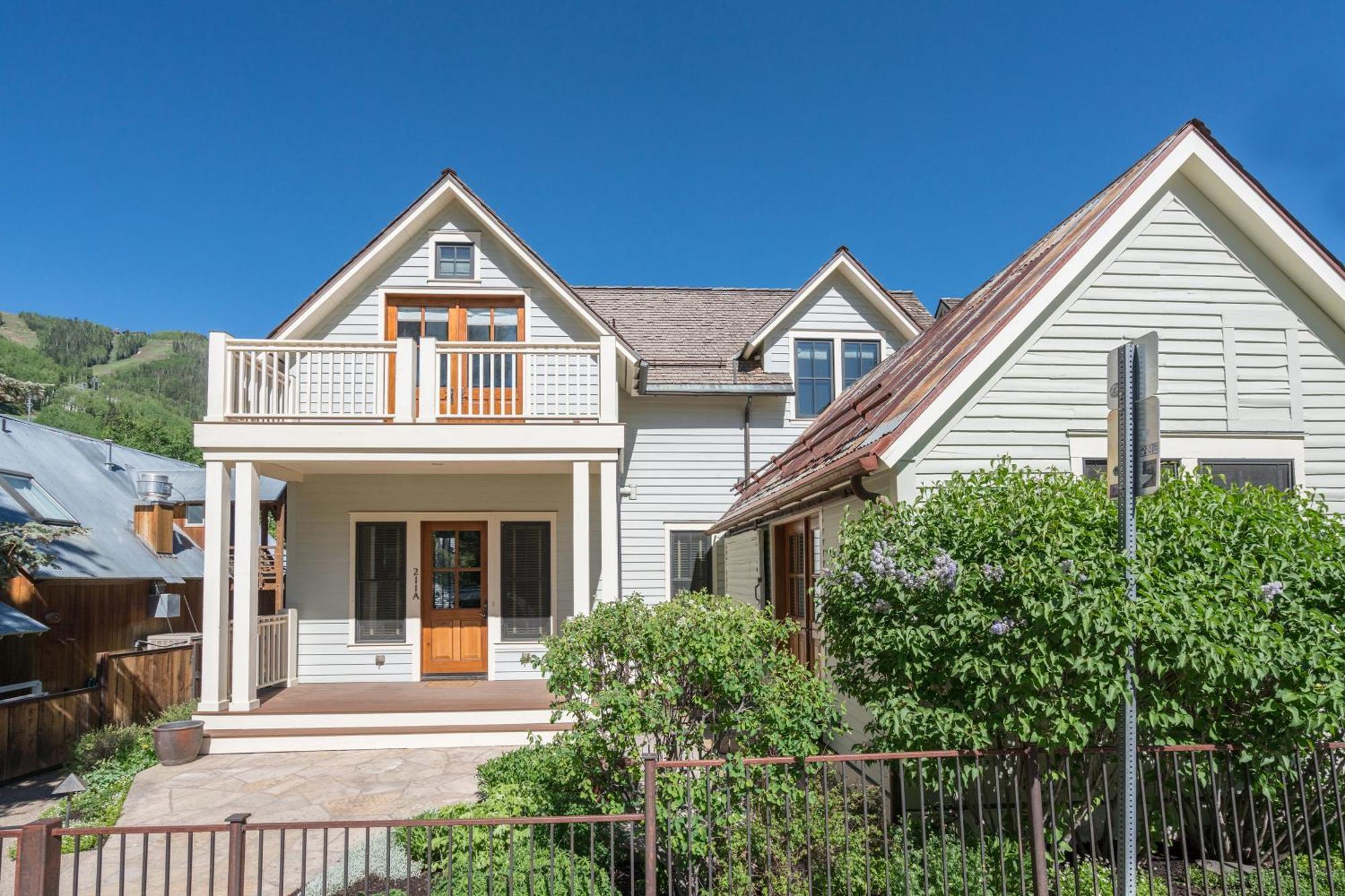 211 A South Oak By Exceptional * Telluride
