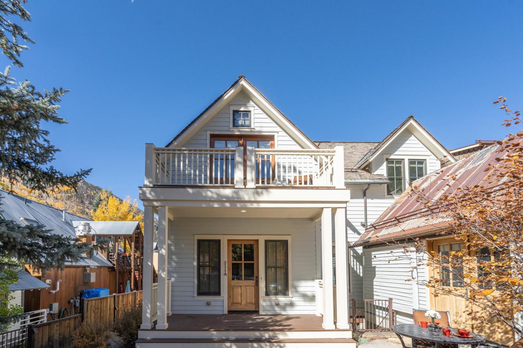 Villa 211 A South Oak By Exceptional