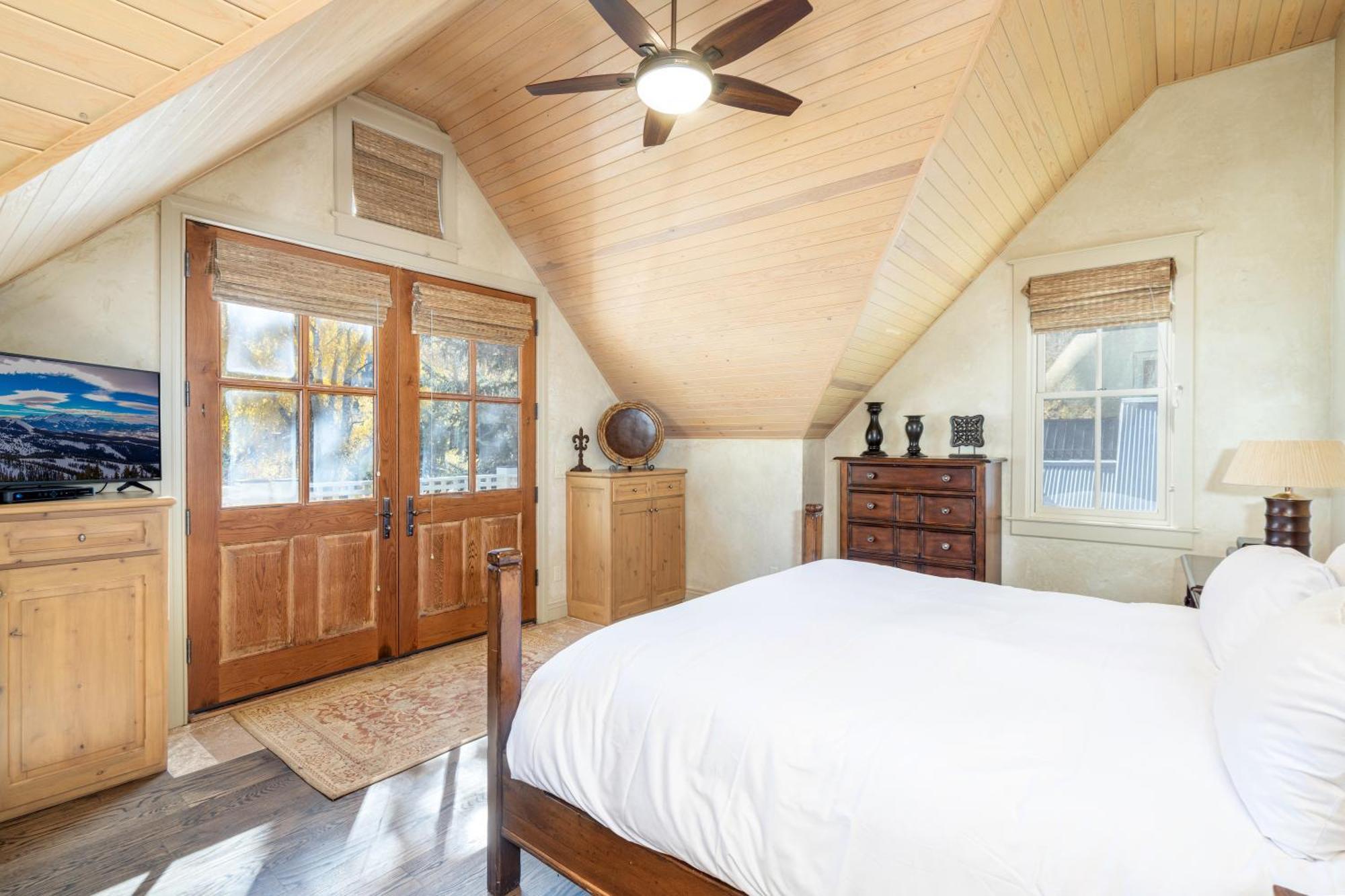 211 A South Oak By Exceptional Telluride