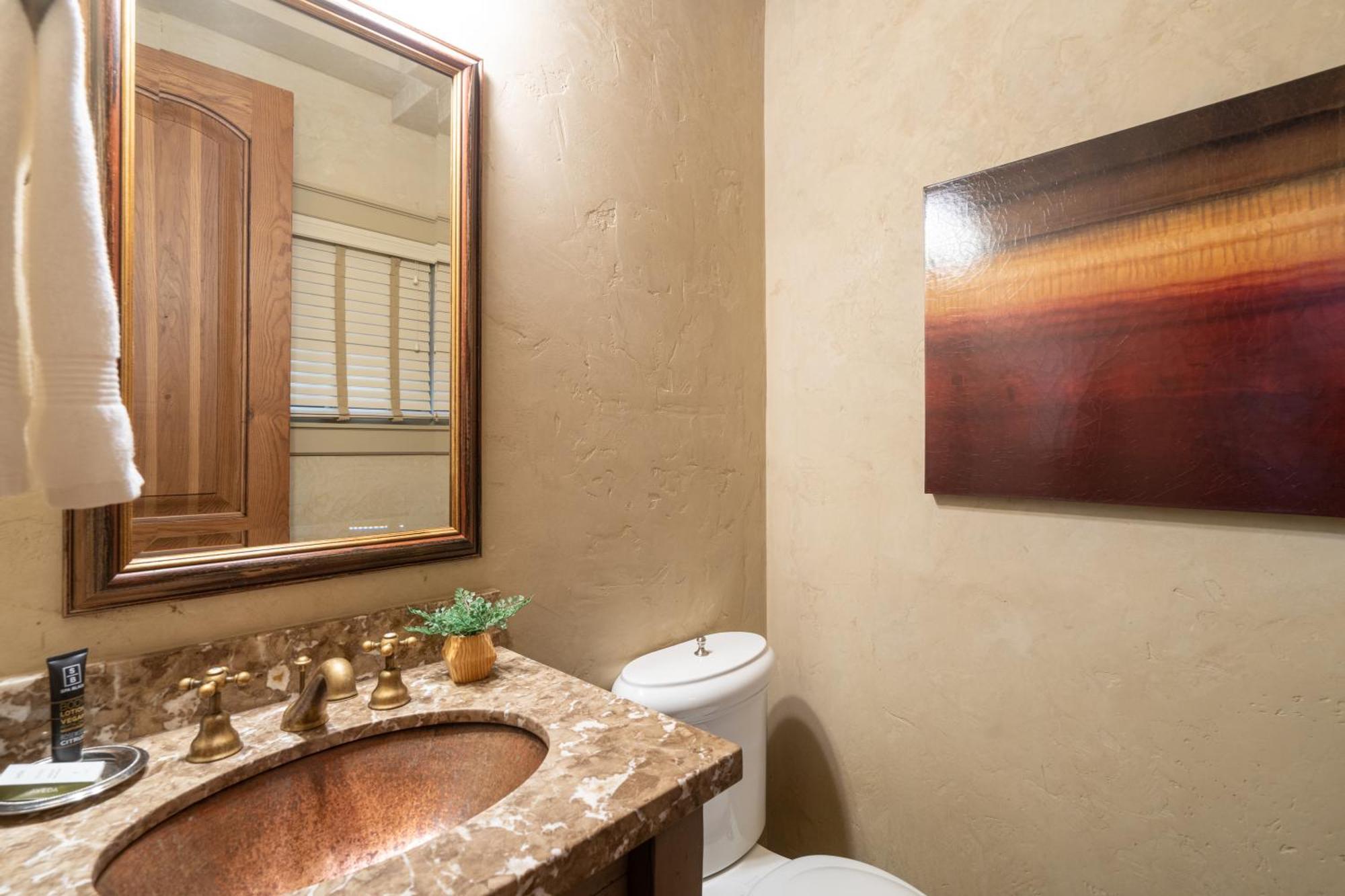 211 A South Oak By Exceptional