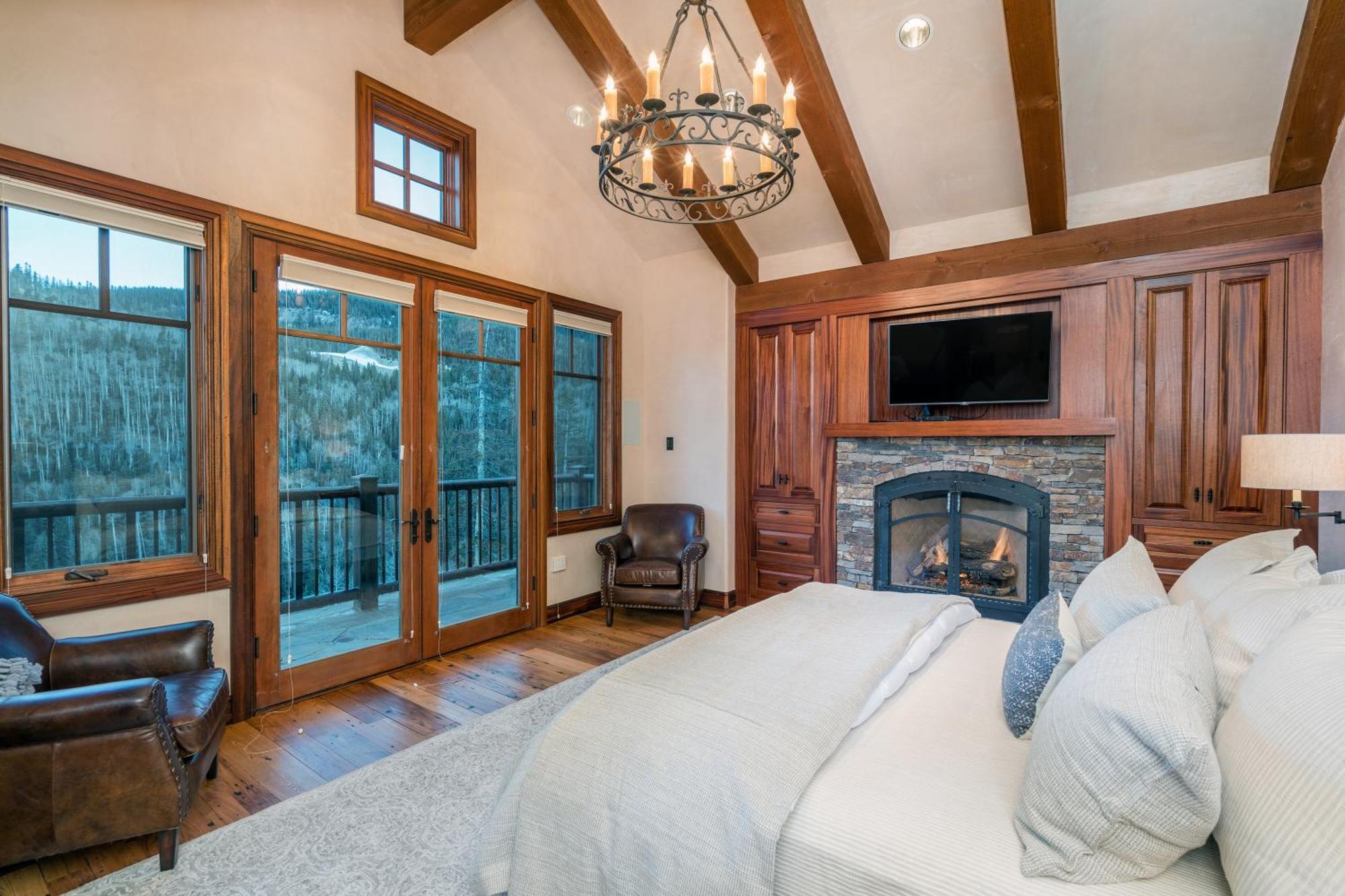 Two Trails By Exceptional Chalet