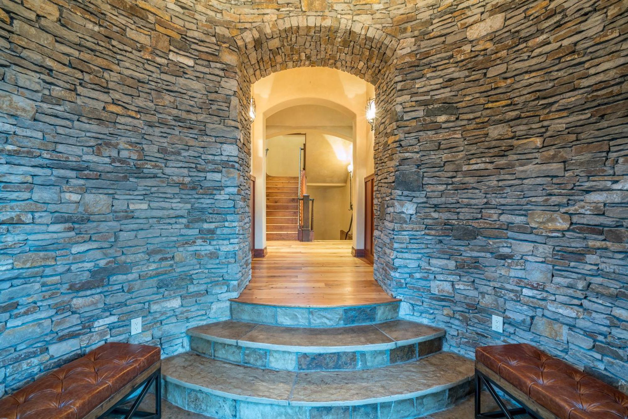 Two Trails By Exceptional * Telluride