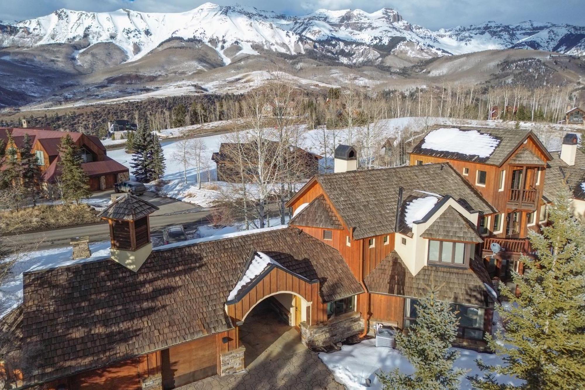Chalet Satisfaction By Exceptional Telluride