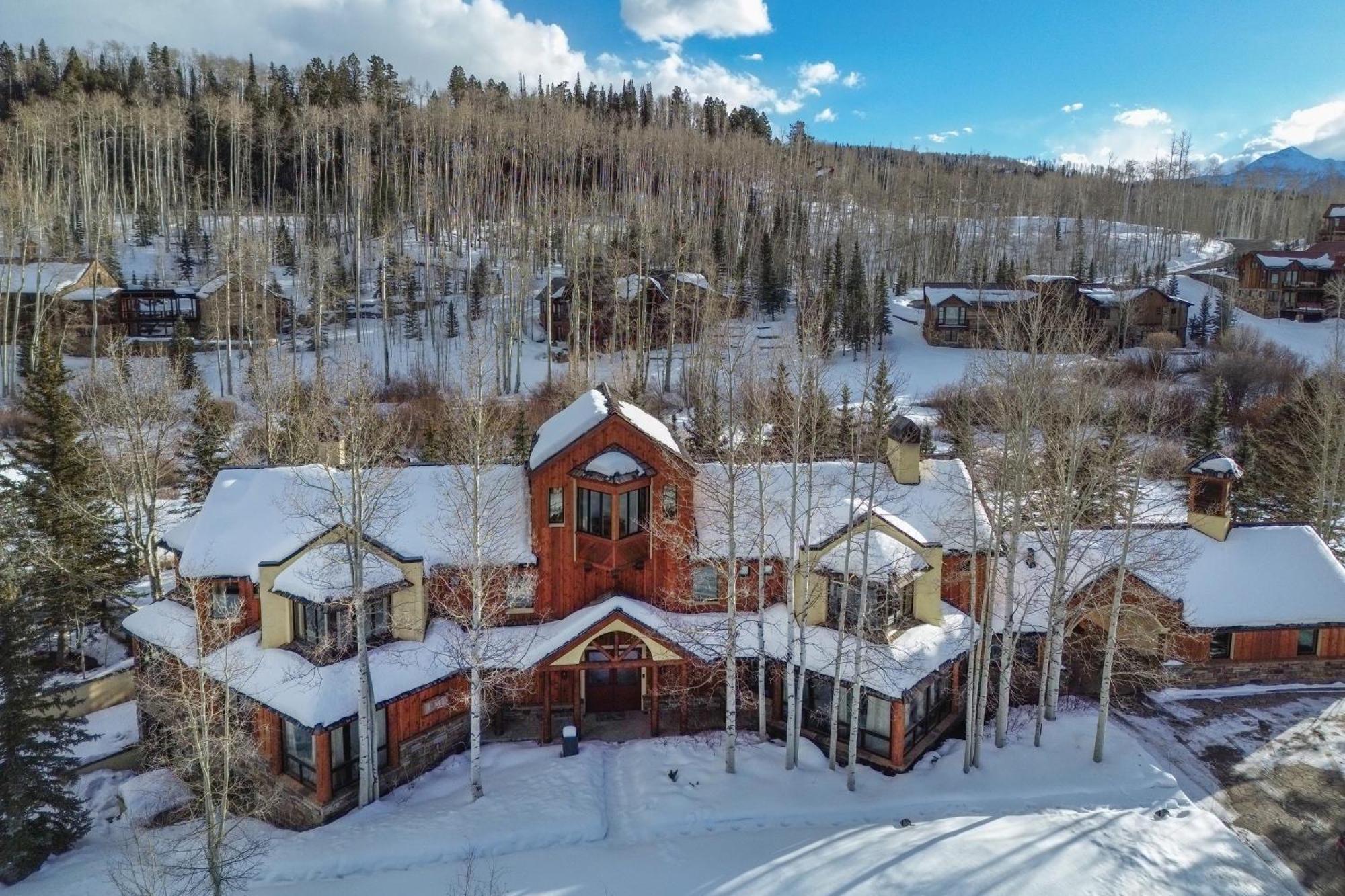 Chalet Satisfaction By Exceptional