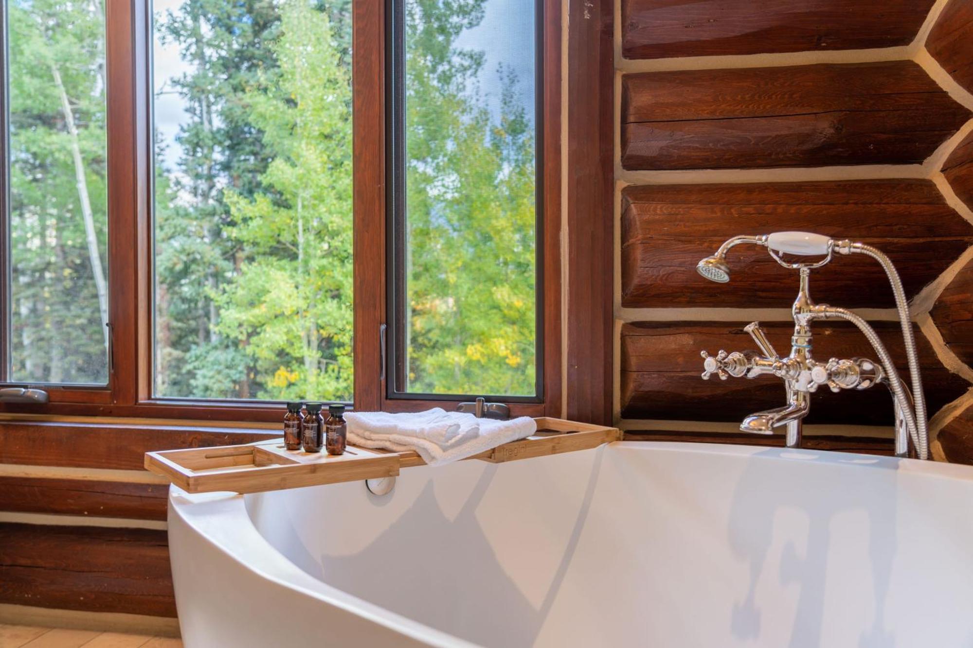 Townhome On The Creek 135 By Avantstay In Out W Hot Tub Holiday home *