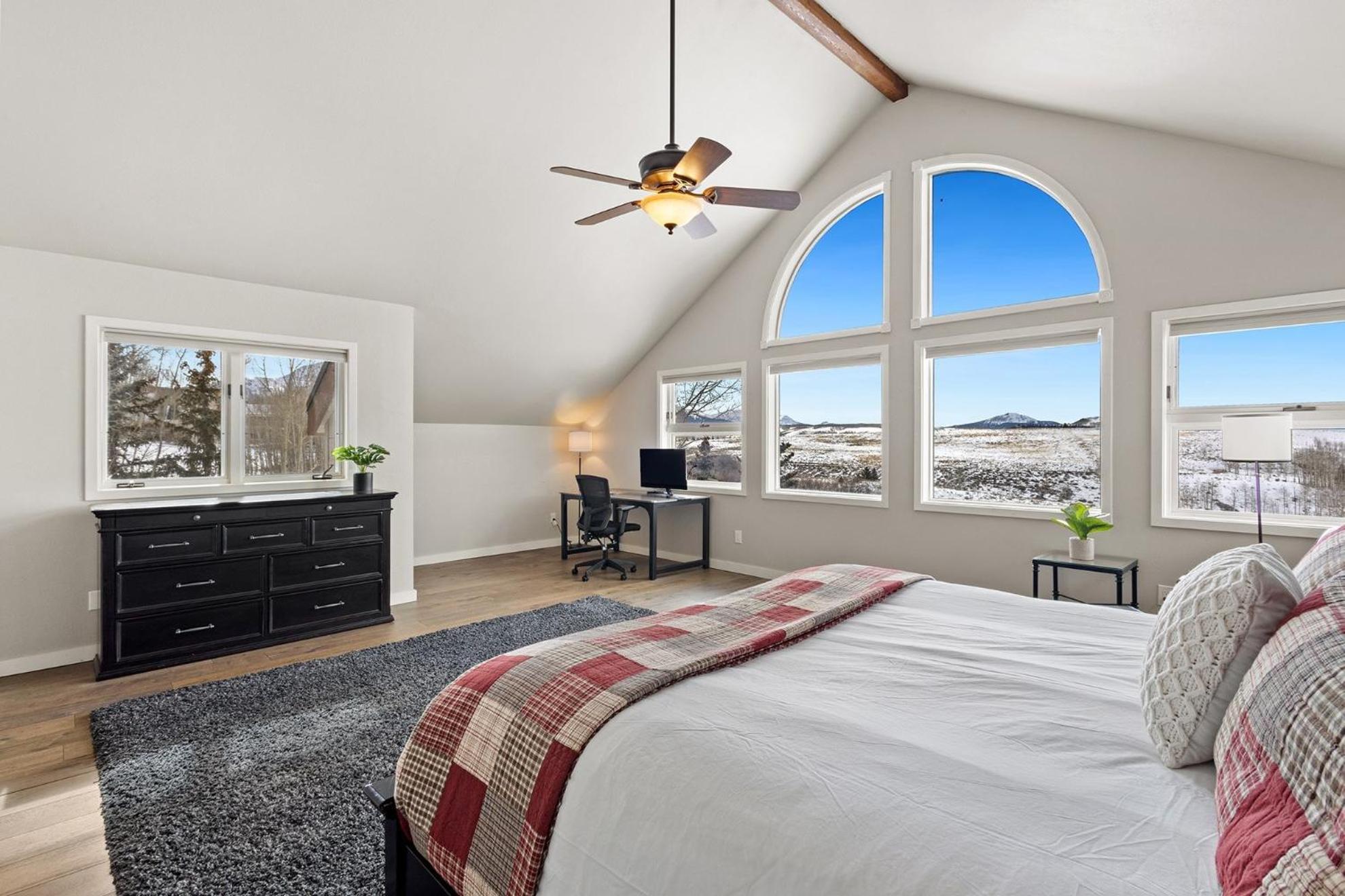 Wapiti Lane Holiday home