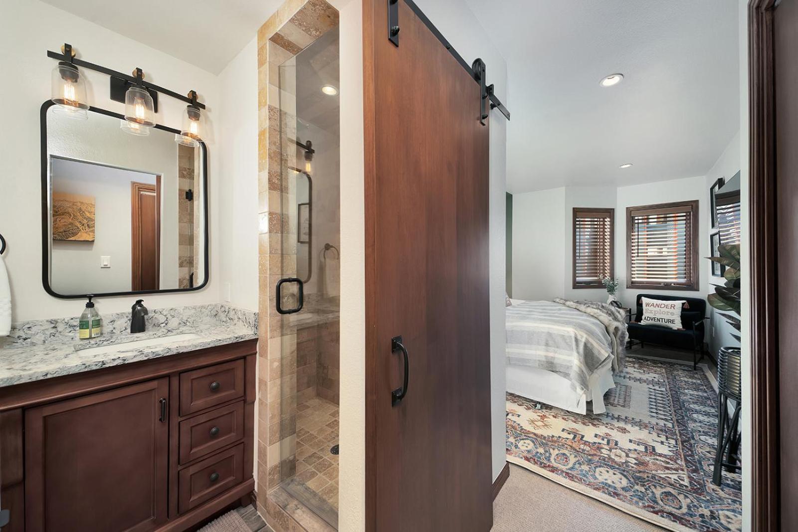 Apartment Lulu 6j Walk To Lift 7, Pool & Hottub - 2br Loft, 3ba, Sleeps 6 *