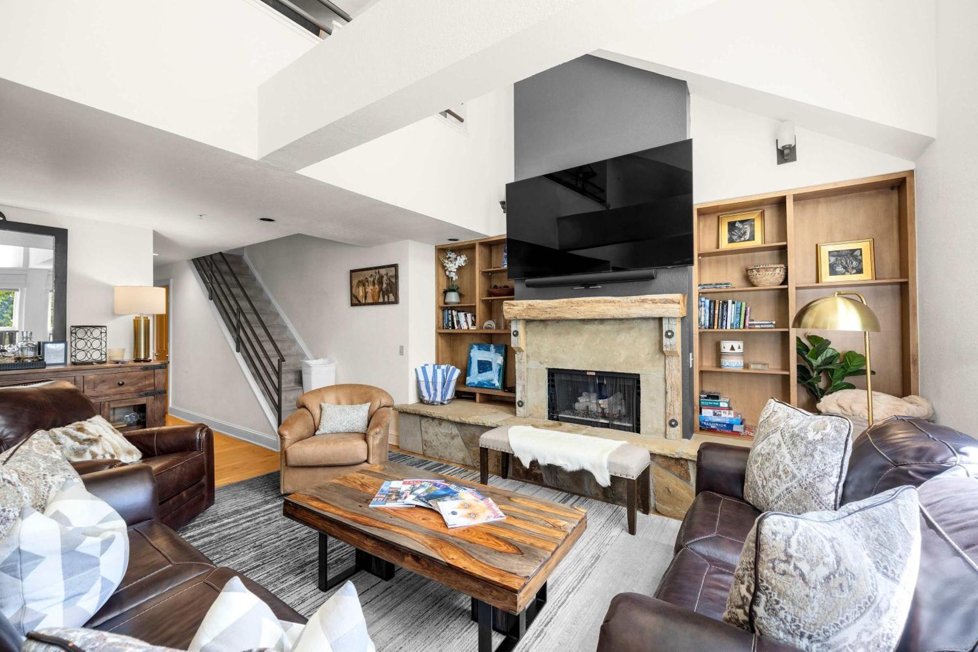 Holiday home In Out With Hot Tub And Mountain View *