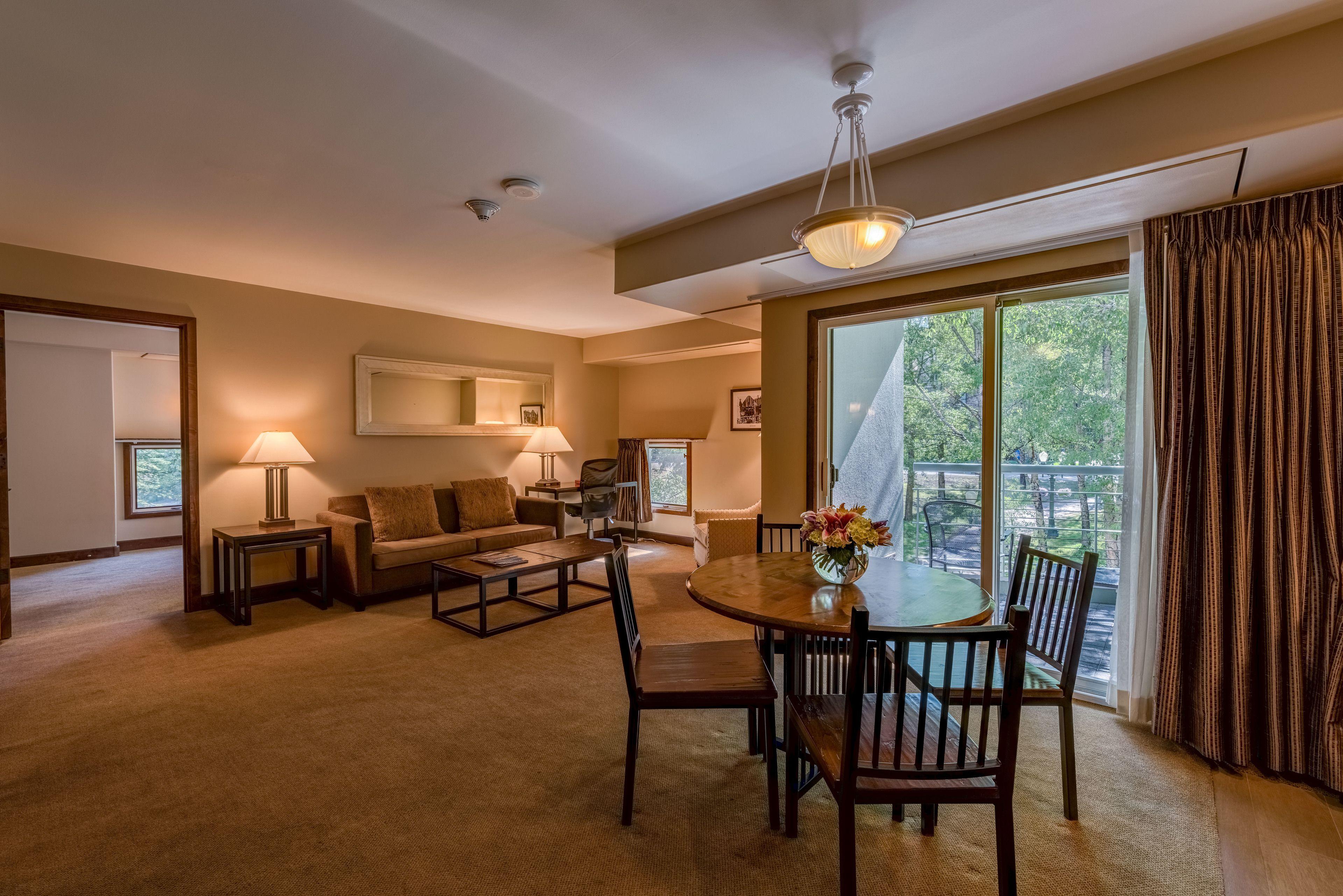 Resort The Peaks And 3*