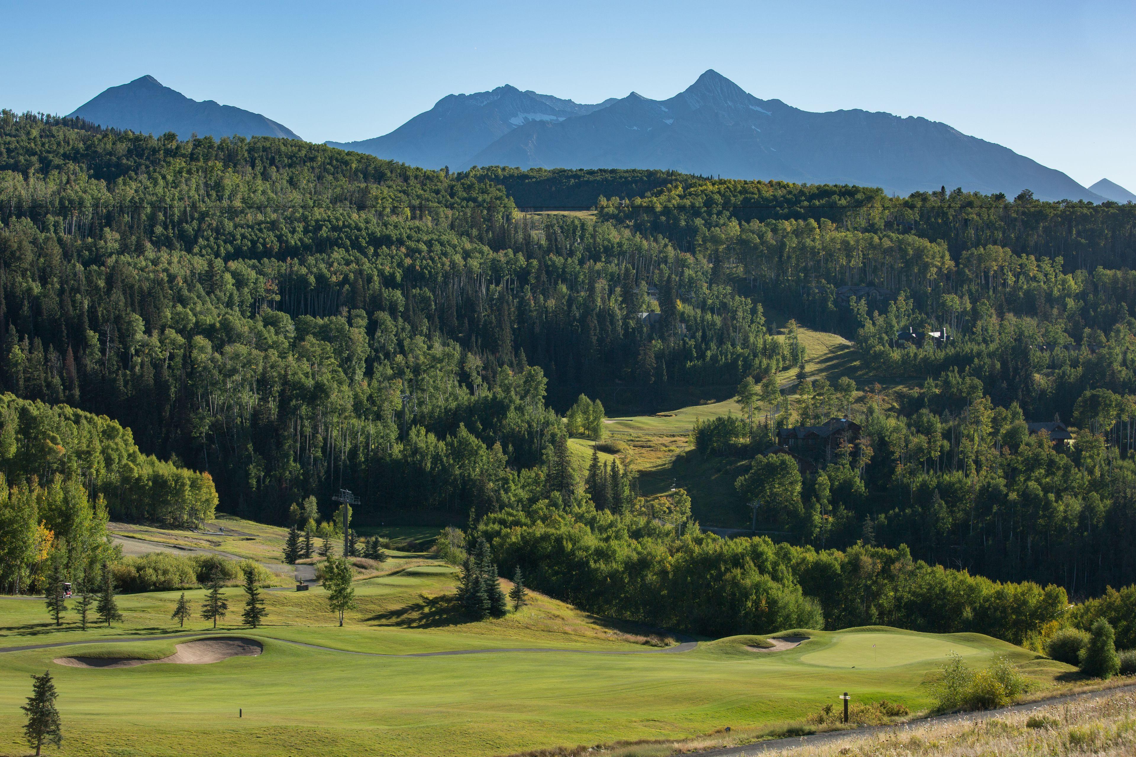 Resort The Peaks And