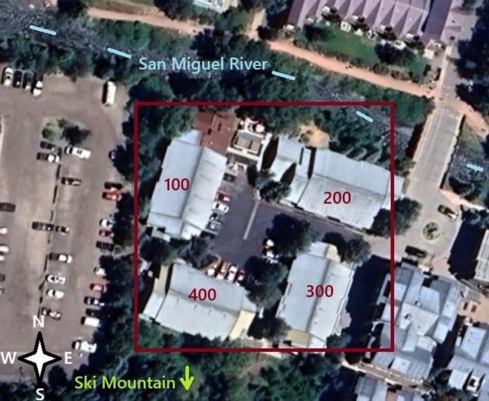 Hotel Mountainside 404