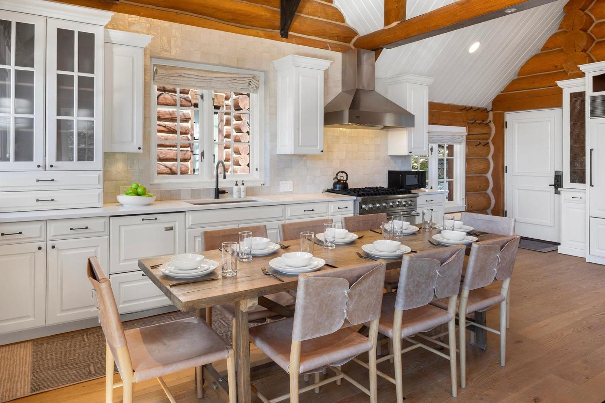 Holiday home New! Chic European Style Cabin, Short Walk To Telluride