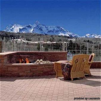 The Peaks See Forever Hotel 4*