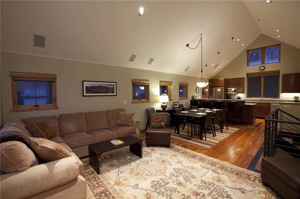 Owl Meadows Townhome By Hotel 4*