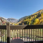 Slopeside Paradise Penthouse At Lift 7, Views, Fireplace, Deck, Hot Tub Condo