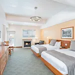 Camel's Garden Hotel 3*