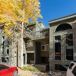 Riverside A101 - Riverside Hummingbird