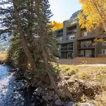 Riverside A101 - Riverside Hummingbird