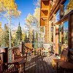 Villa Bear - Modern Log At Easy Ski-in-out Location