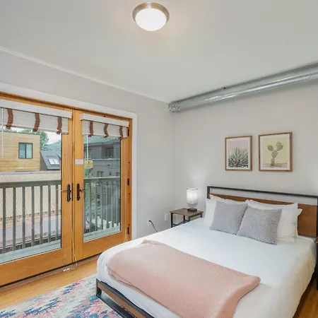 Apartment Comfy Casual Near Gondola & Main Street! Needle Rock 3