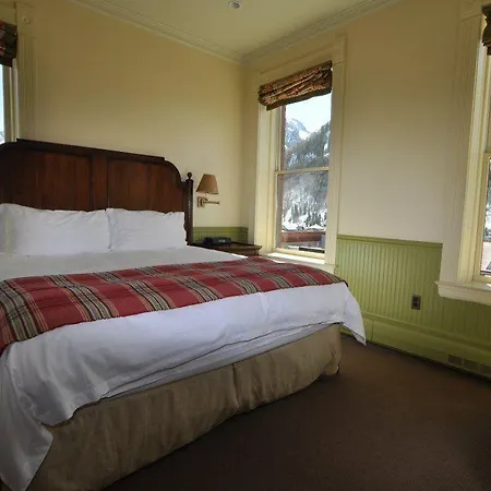 New Sheridan Hotel