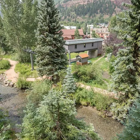 Holiday home Manitou Riverhouse 115 By Avantstay *