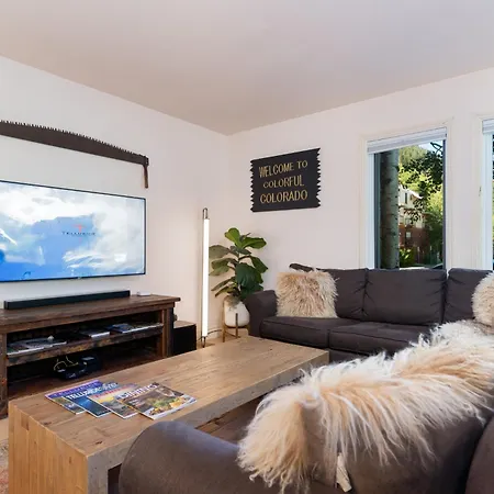 Premier Downtown - Etta Place Too Apartment