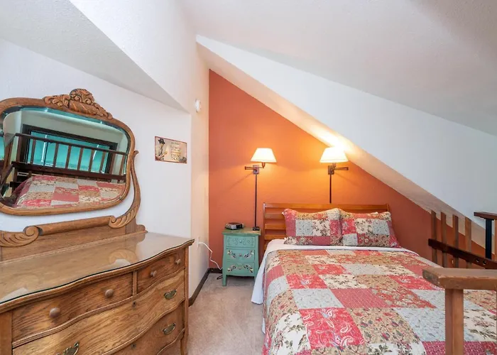 Manitou Lodge 8 By Alpine Lodging Telluride