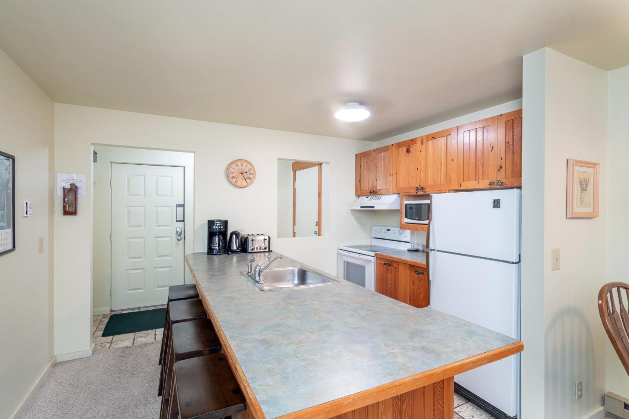 Holiday home Cozy Two Bedroom In The Middle Of It All!