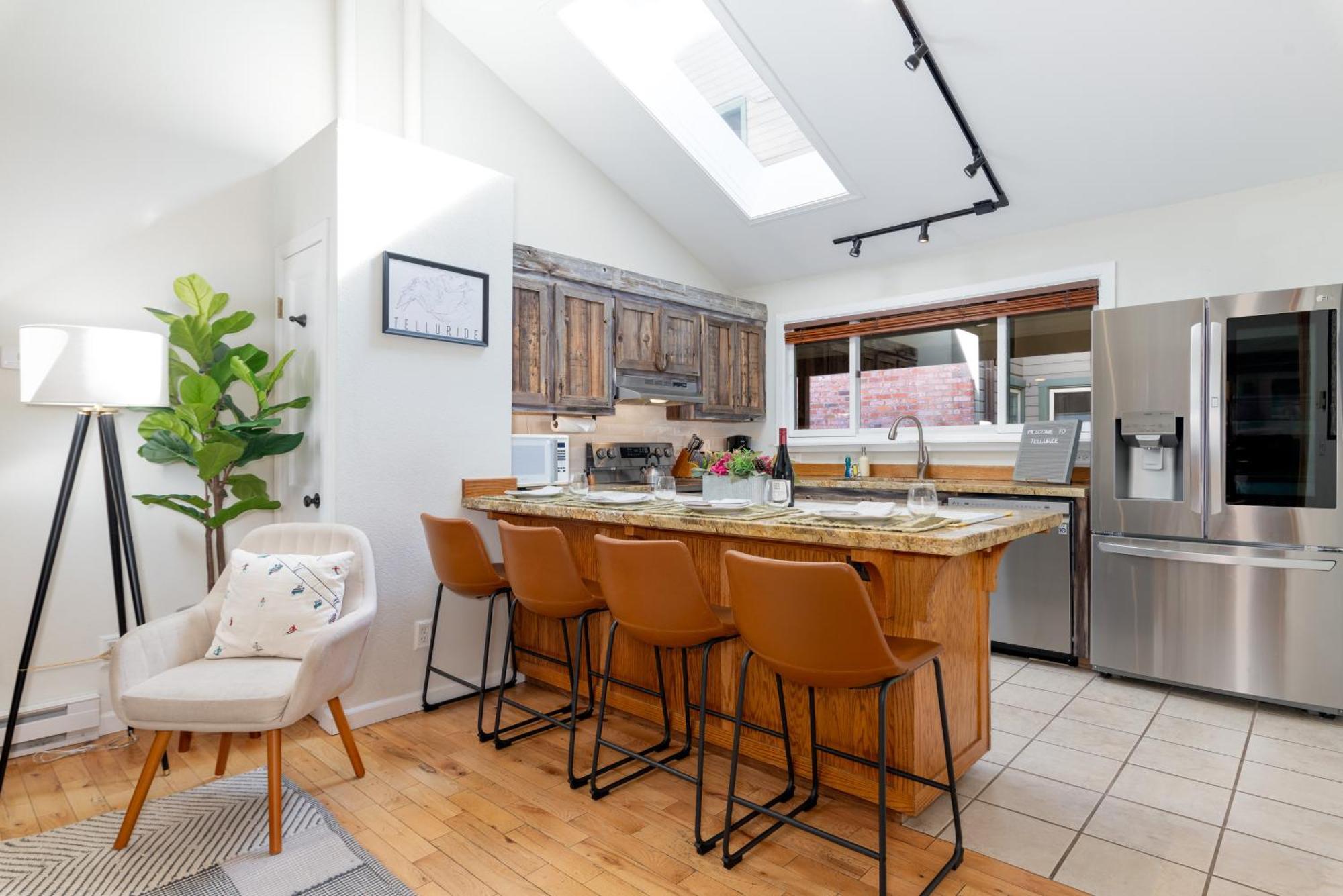 Apartment Spacious Family Friendly Townhome On Mainstreet Telluride