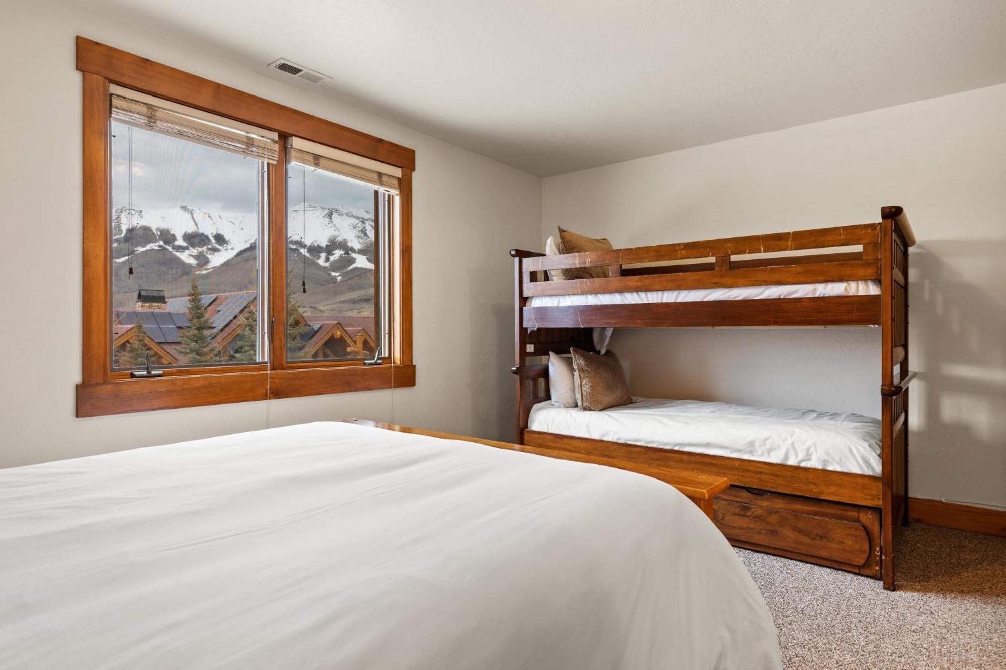 Russell By Avantstay Expansive Deck Stunning Views Hot Tub * Telluride