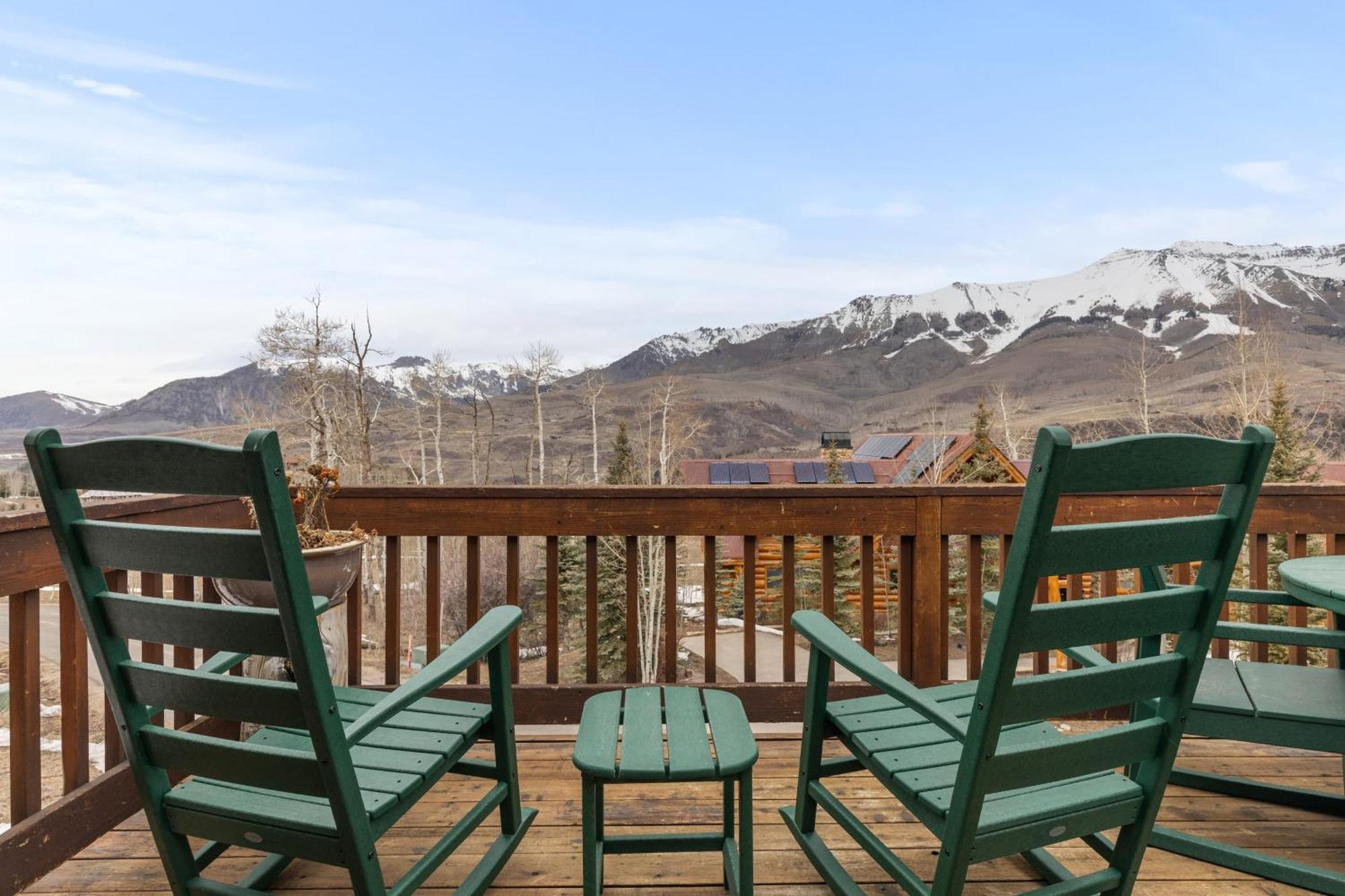Holiday home Russell By Avantstay Expansive Deck Stunning Views Hot Tub *