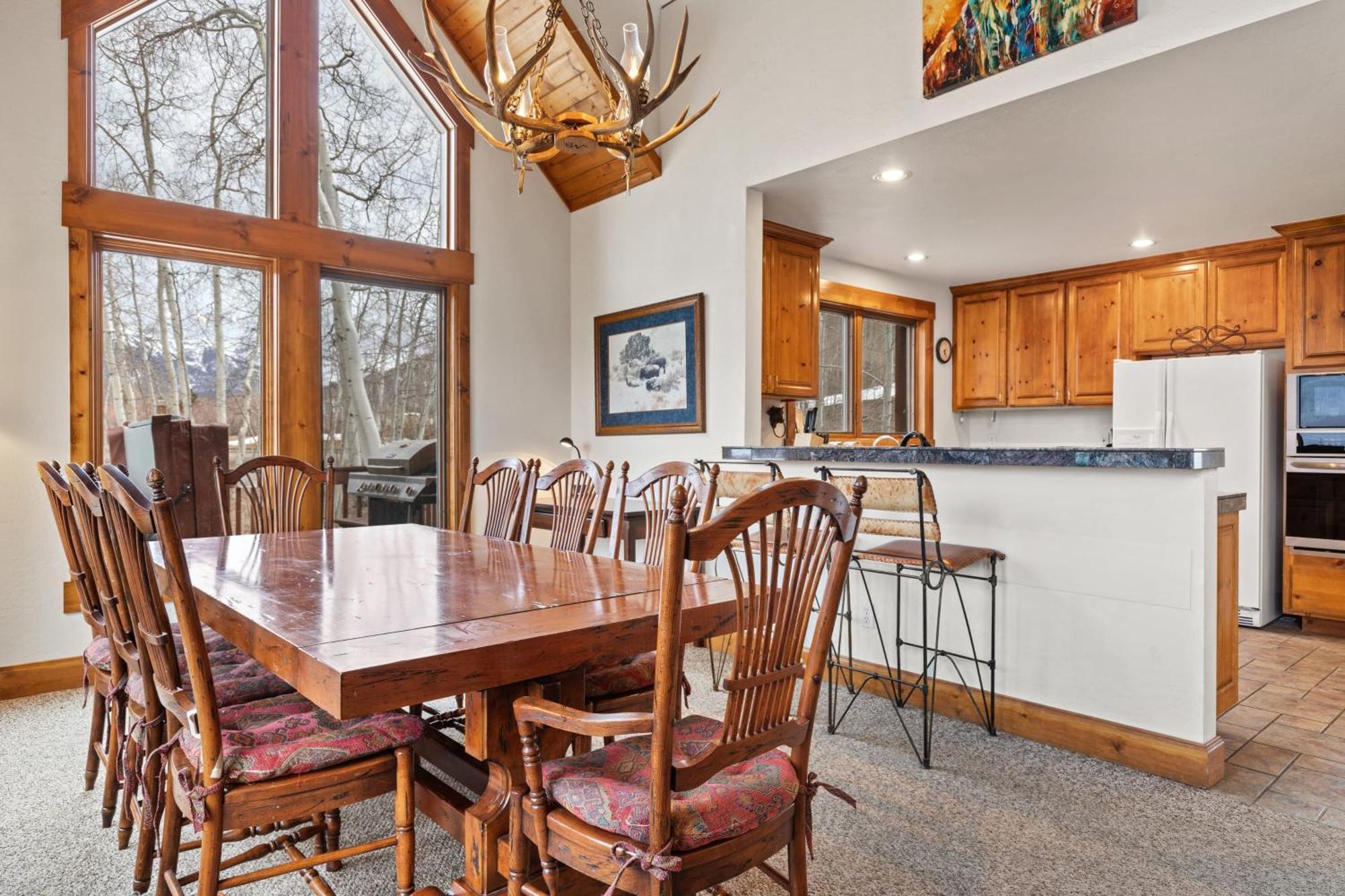 Russell By Avantstay Expansive Deck Stunning Views Hot Tub Holiday home Telluride