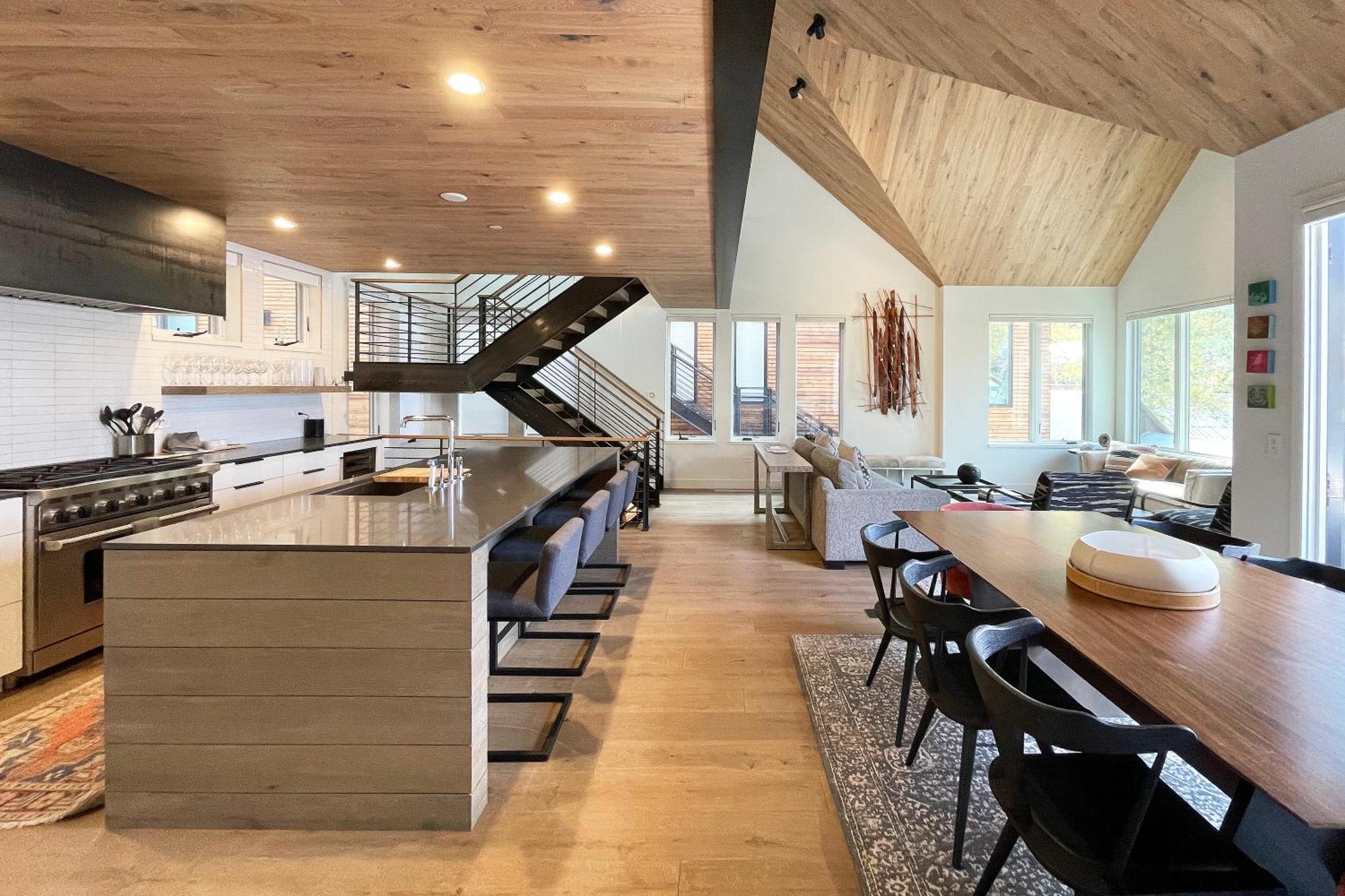 Loft House 101 By Exceptional *