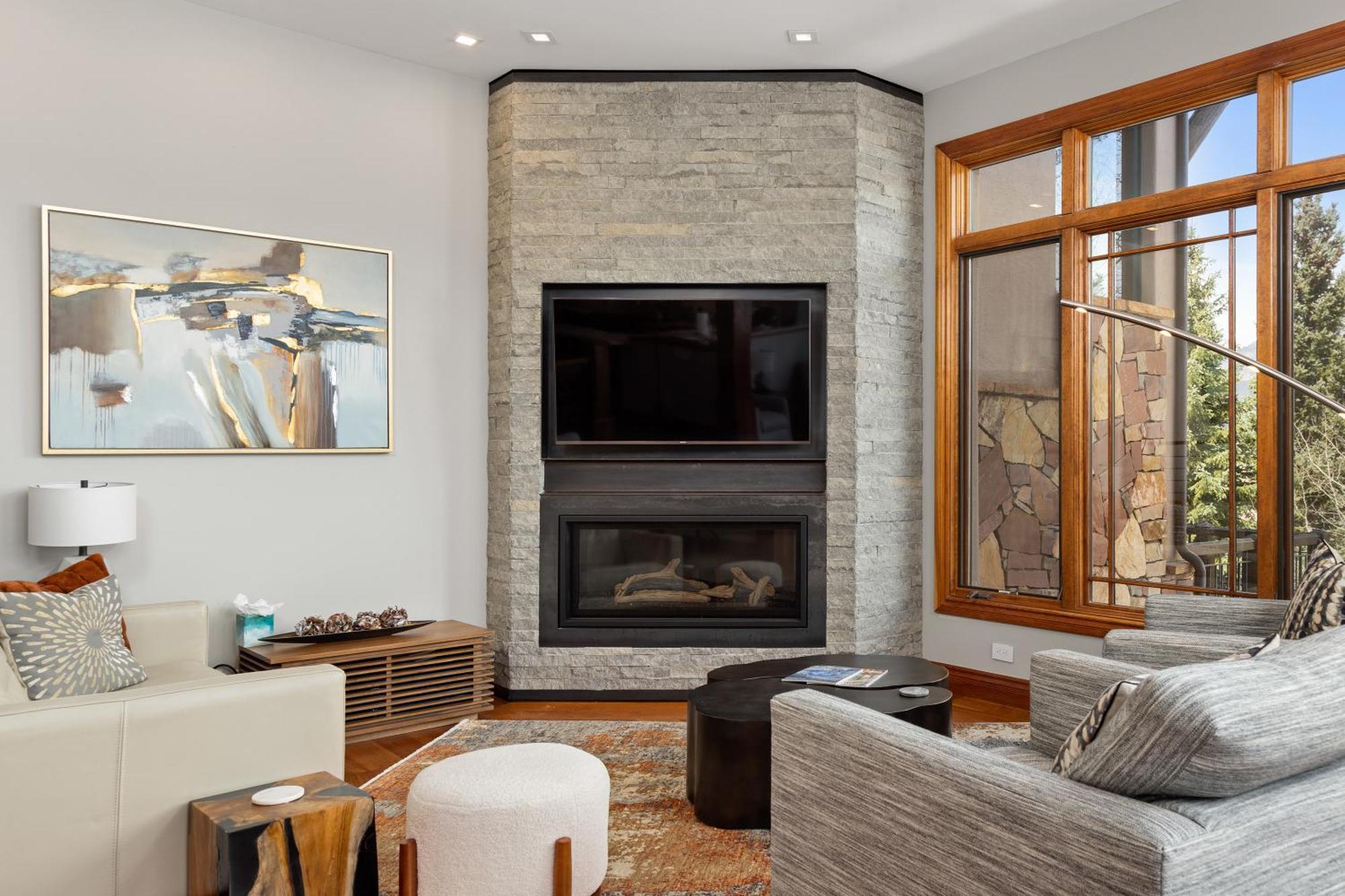Chalet Meadows Run Modern By Exceptional *