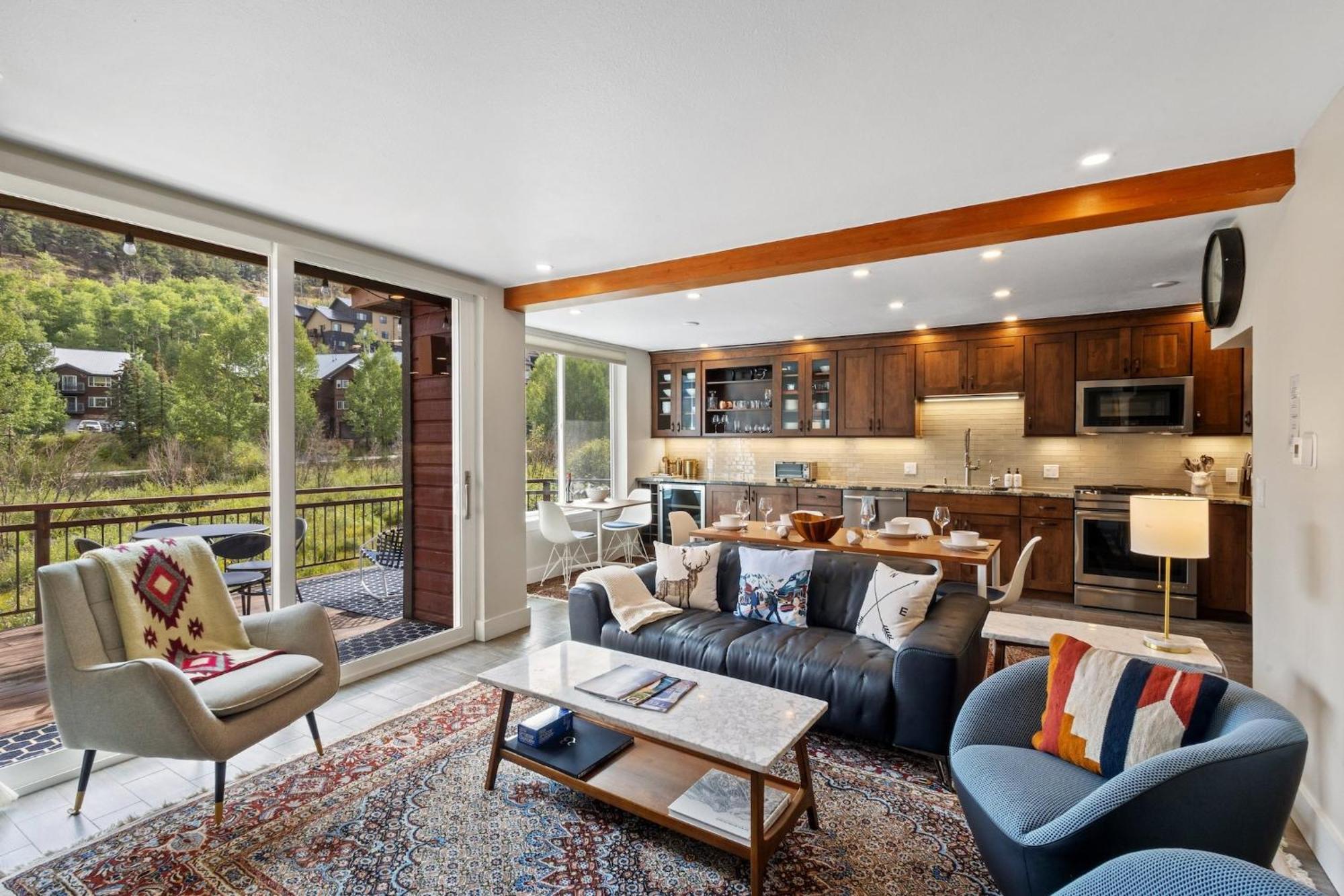 Northstar 6 Apartment *