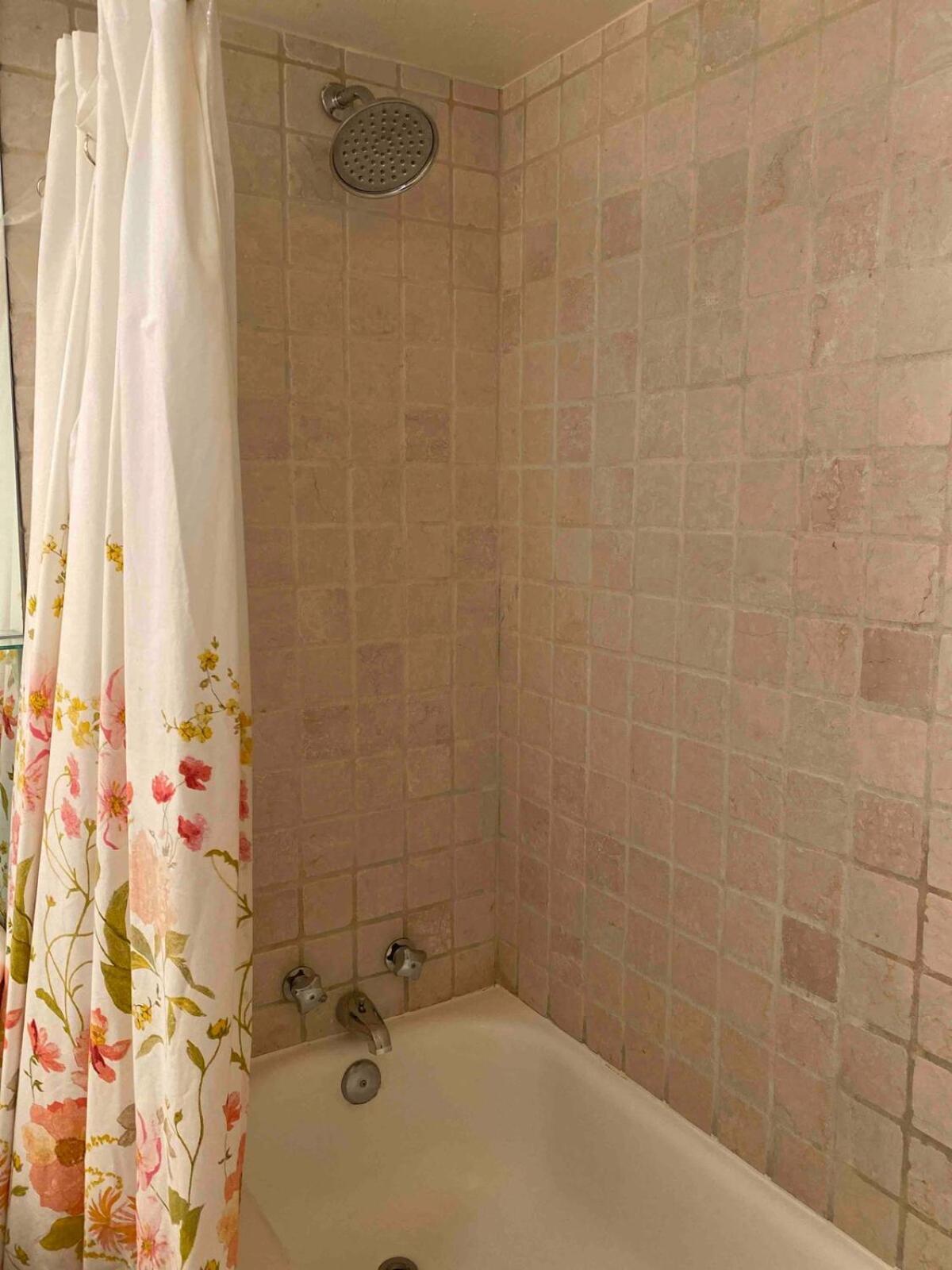 Apartment Main Street Glorious Penthouse